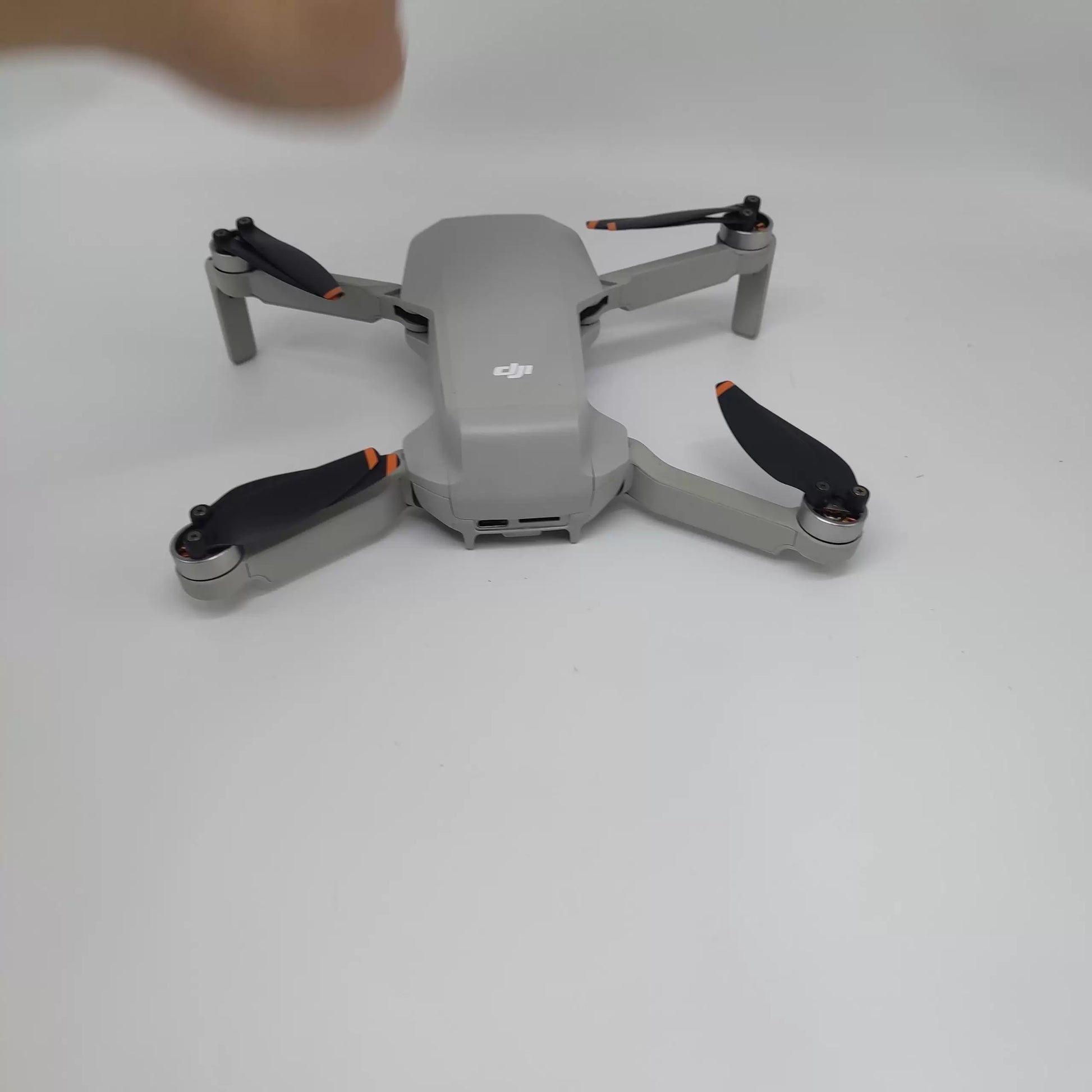 95% New (Like New) DJI Mini 2 Fly More Combo