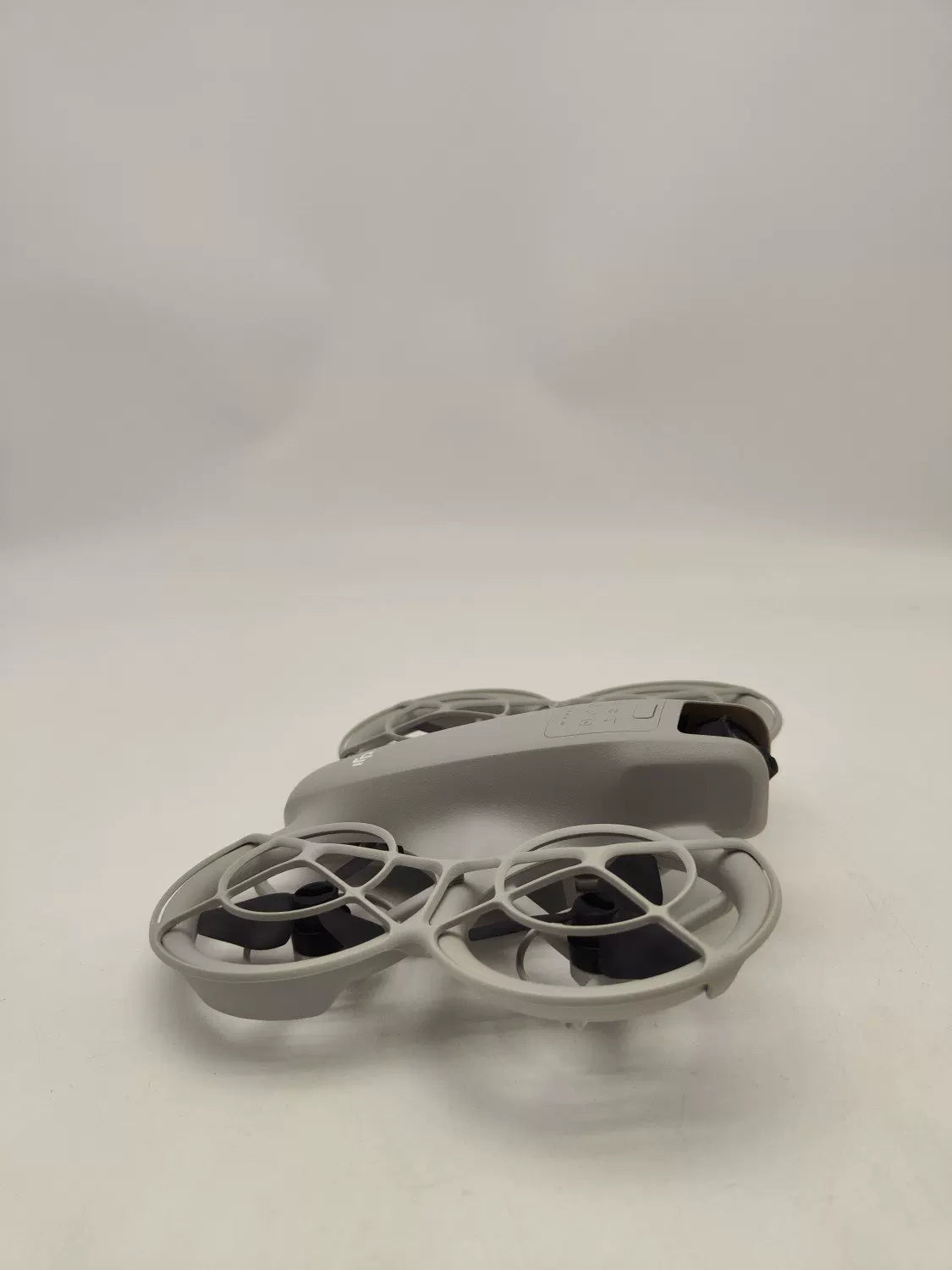 99% New (Mint) DJI neo Fly More Combo with DJI Care Refresh