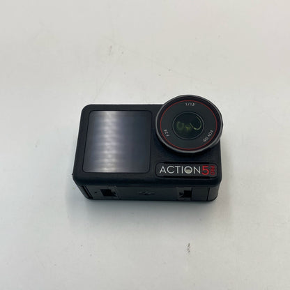 DJI Osmo Action 5 Pro Creator Combo with Care Refresh - Like New (99%)