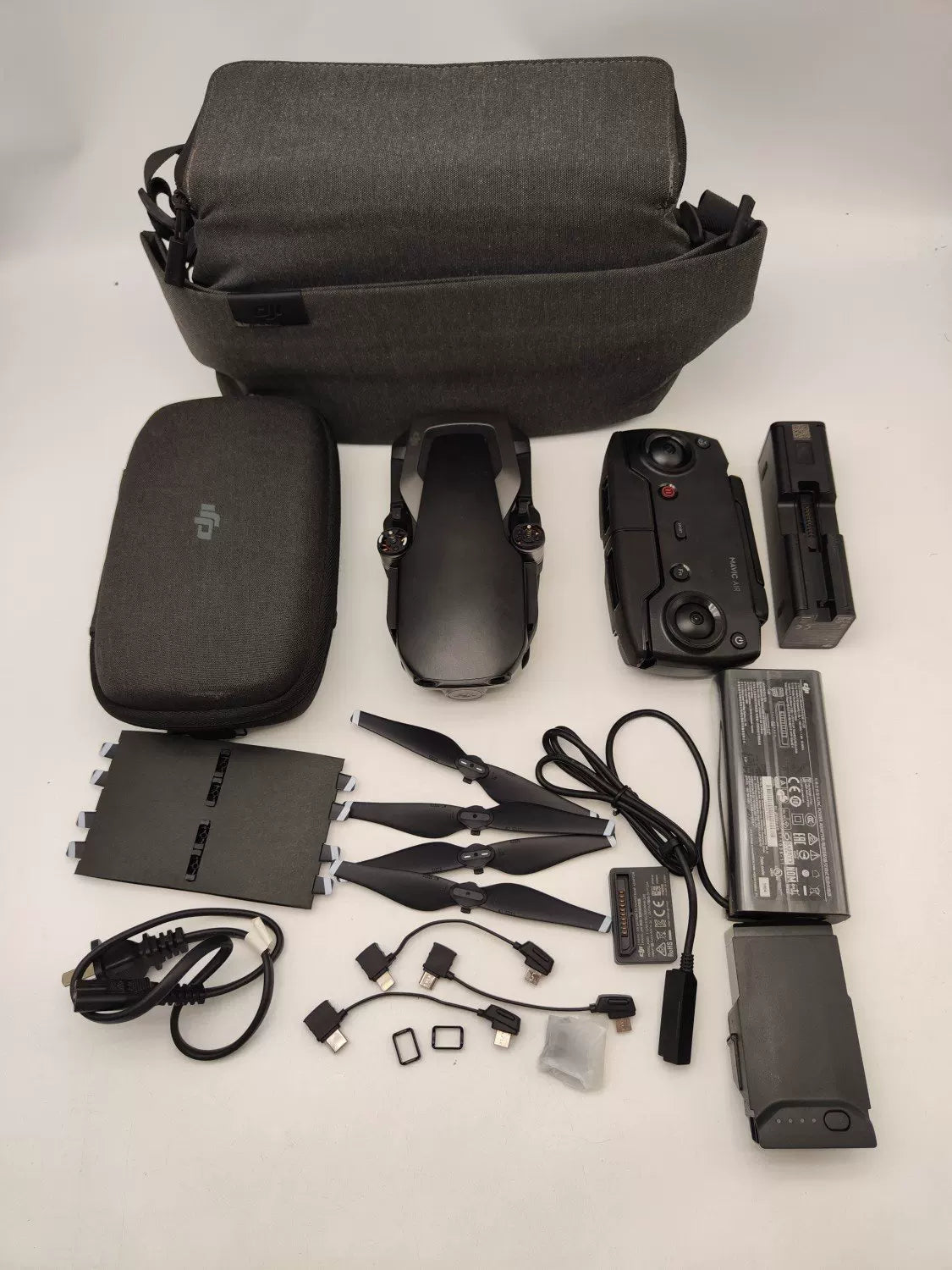 95% New (Like New) DJI air1 Fly More Combo