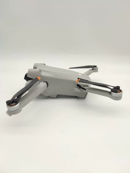 DJI Mini 3 pro with Screen Fly More Combo