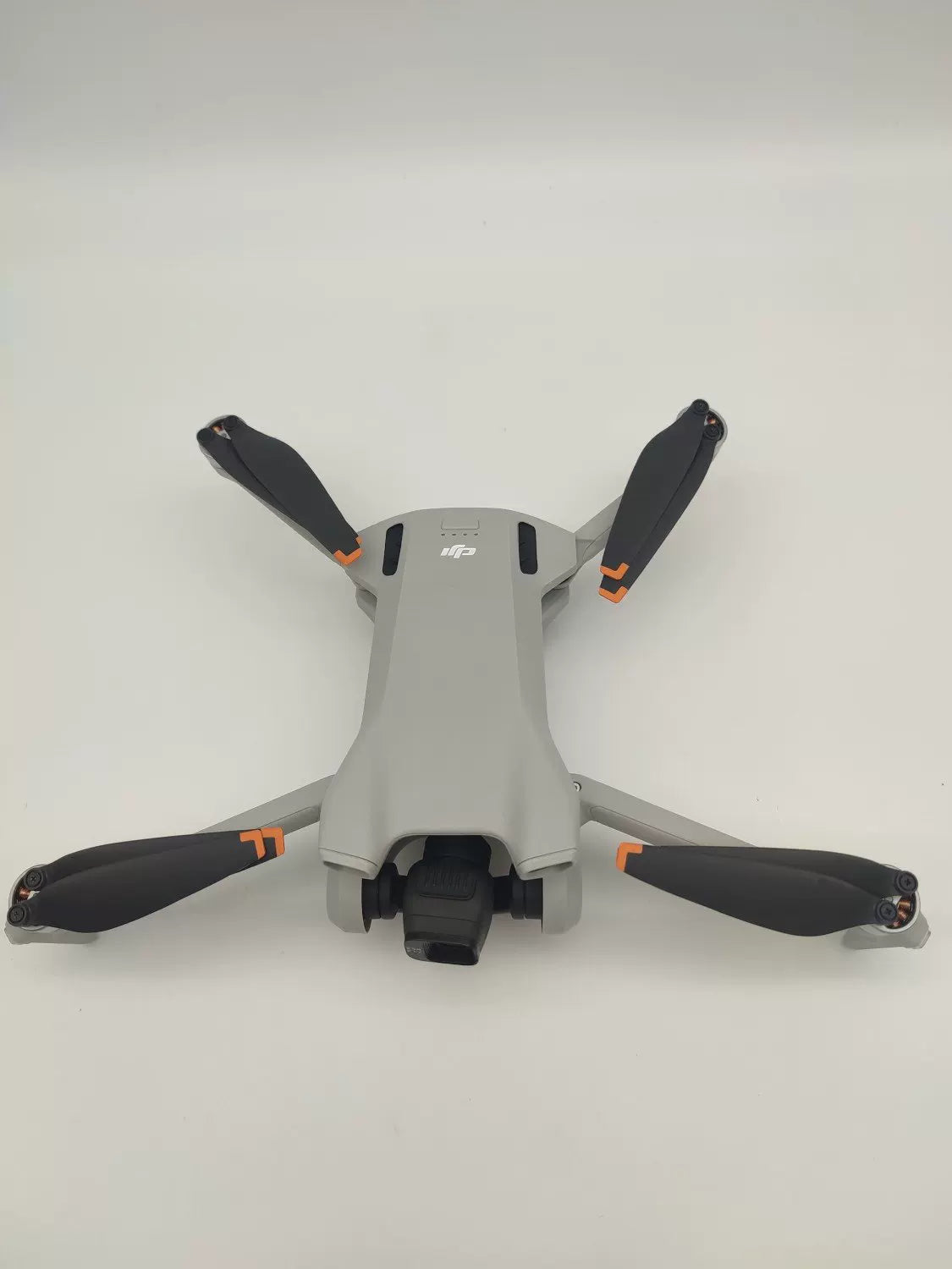 DJI Mini 3 with Screen Fly More Combo DJI Care Refresh