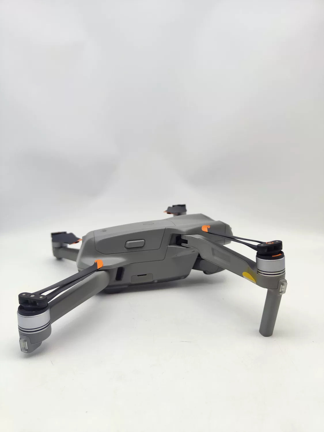 95% New (Like New) DJI air2s Fly More Combo