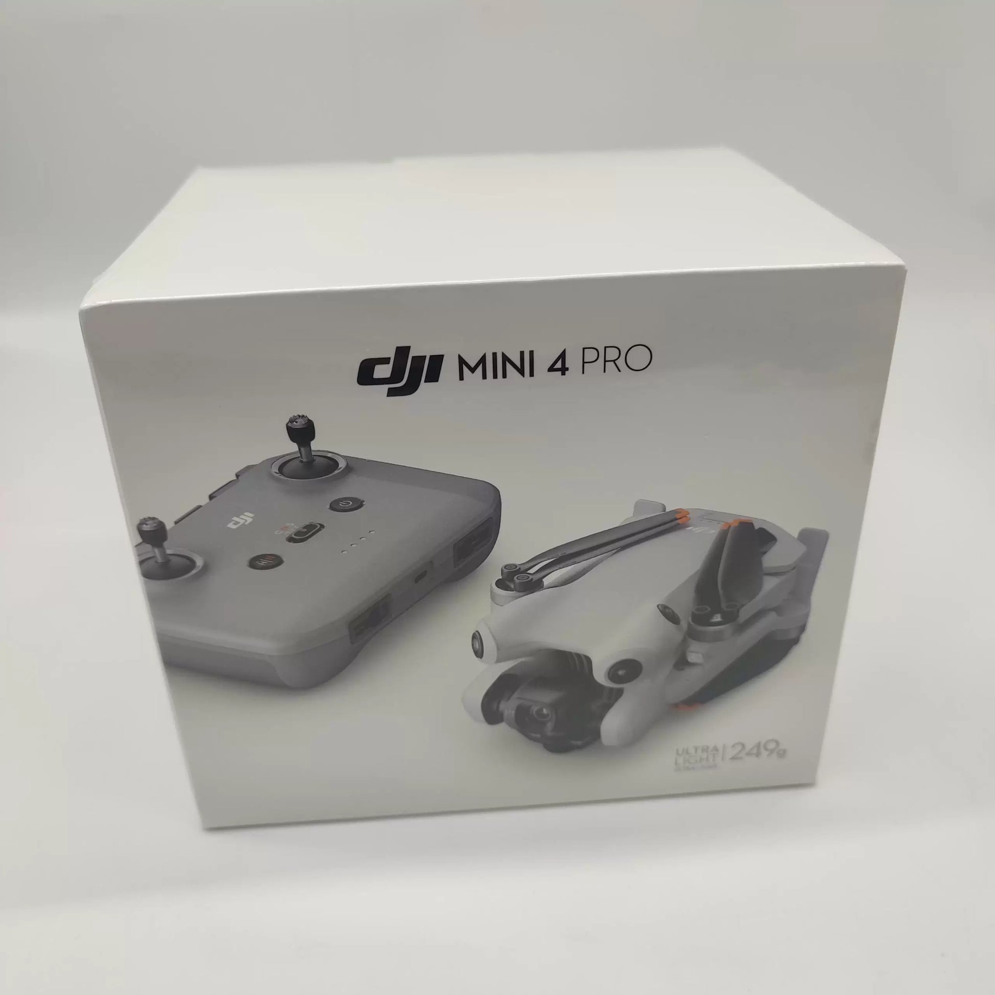 Near-New Unopened Mini 4 Pro Screen Remote Fly More Combo with DJI Care Refresh