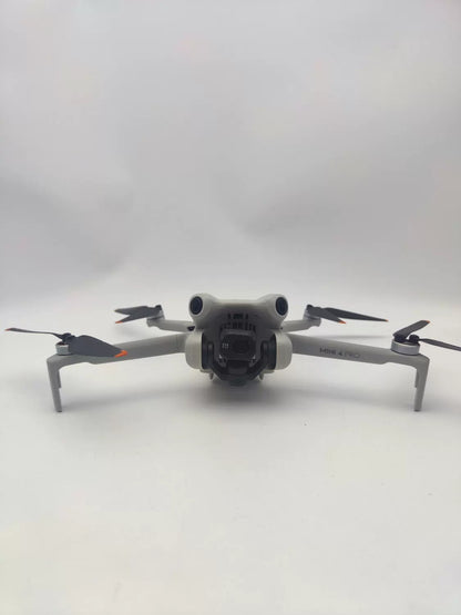 99% New (Mint) DJI mini4pro with Screen Fly More Combo