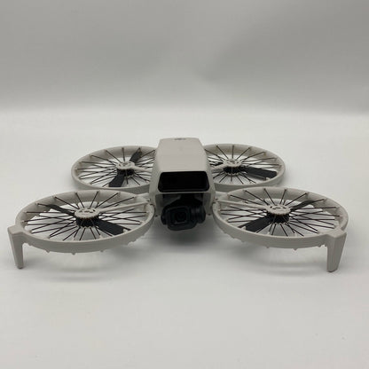 DJI Flip Standard Remote Fly More Combo with Care Refresh - Very Good (90% New)