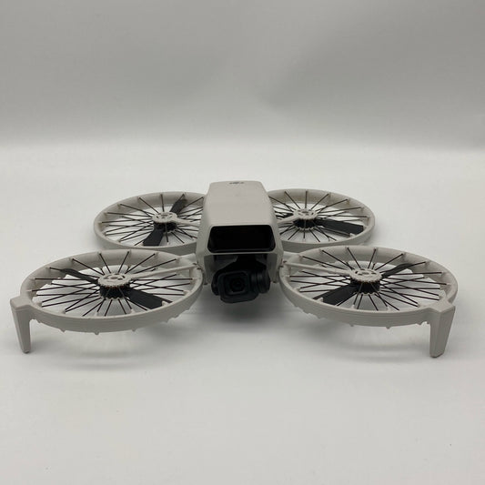DJI Flip Standard Remote Fly More Combo with Care Refresh - Very Good (90% New)