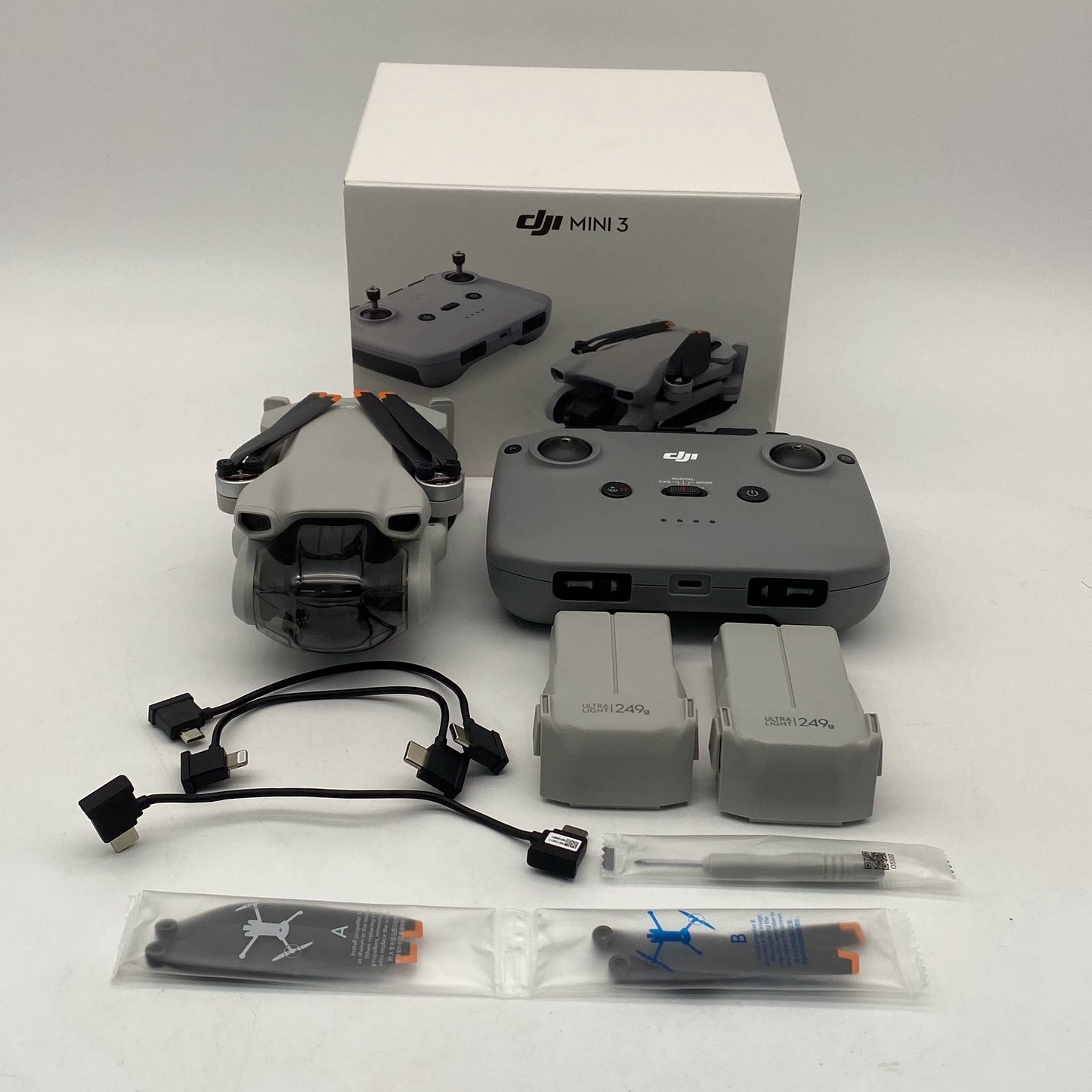 DJI Mini 3 Standard Remote + Dual Battery - Excellent (95% New)