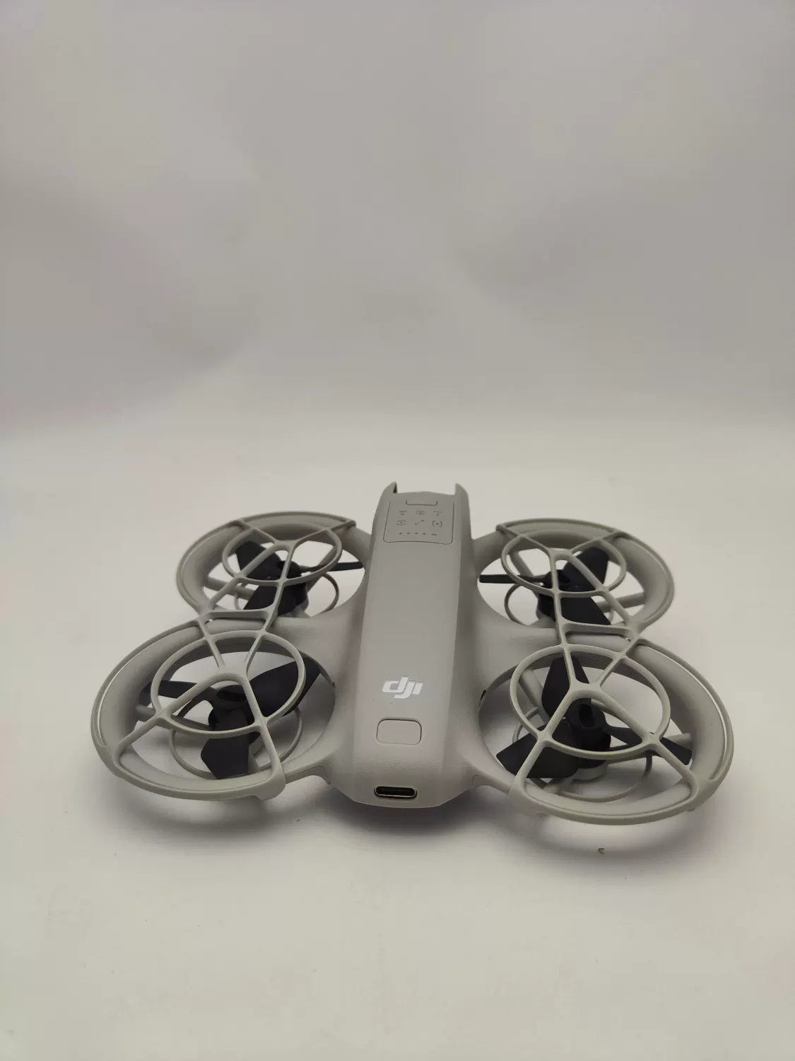 95% New (Like New) DJI neo Motion-Control Fly More Combo with DJI Care Refresh