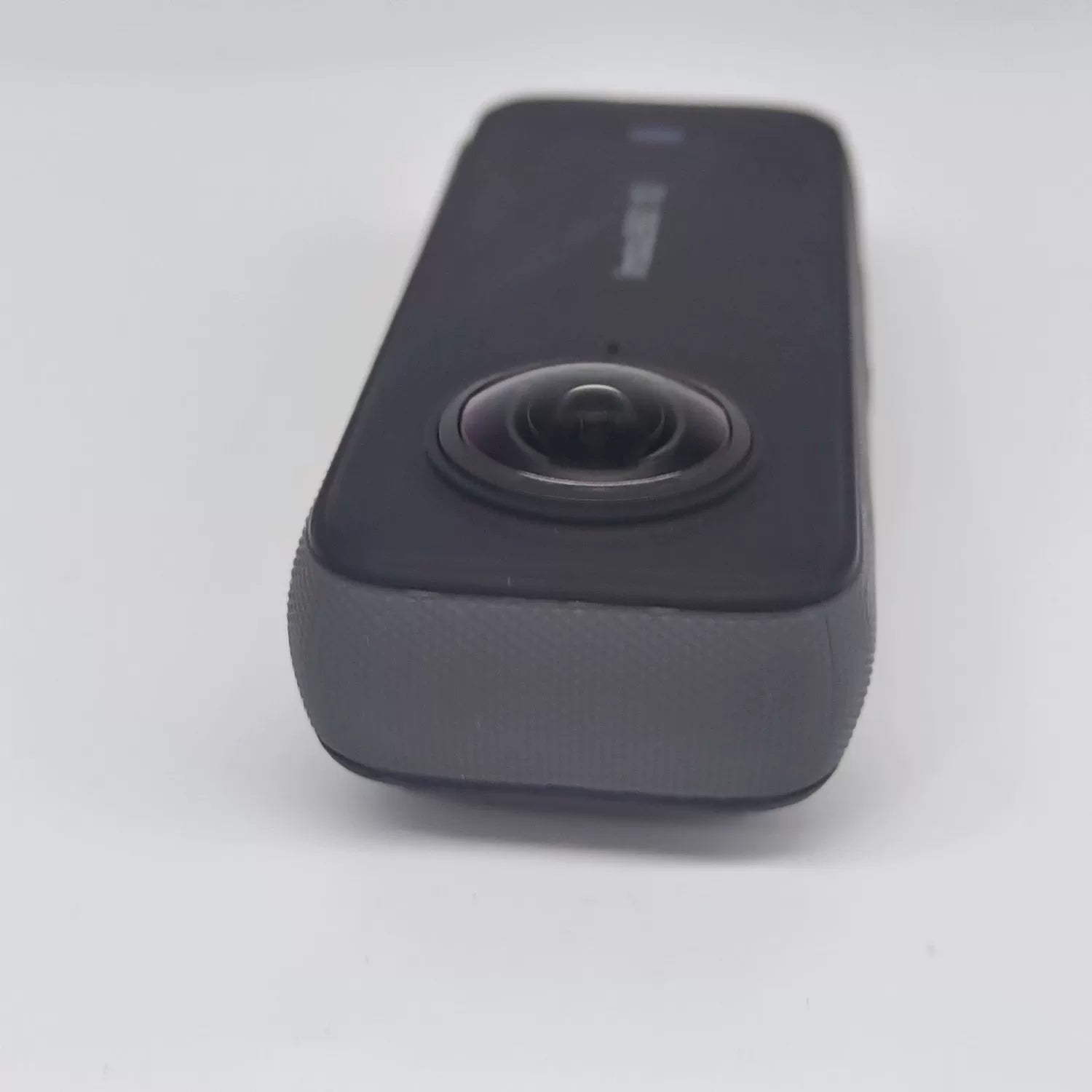 95% New (Like New) insta 360/ Insta360 X3 Triple Battery with Charging Hub