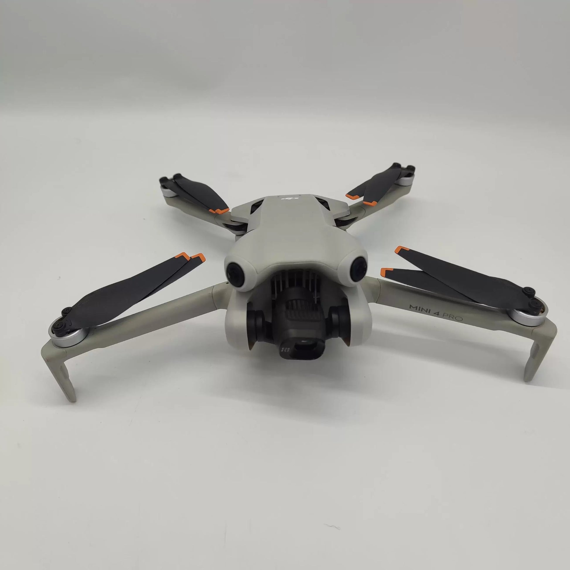 95% New (Like New) Mini 4 Pro with 2 -Gen RC Screen Remote