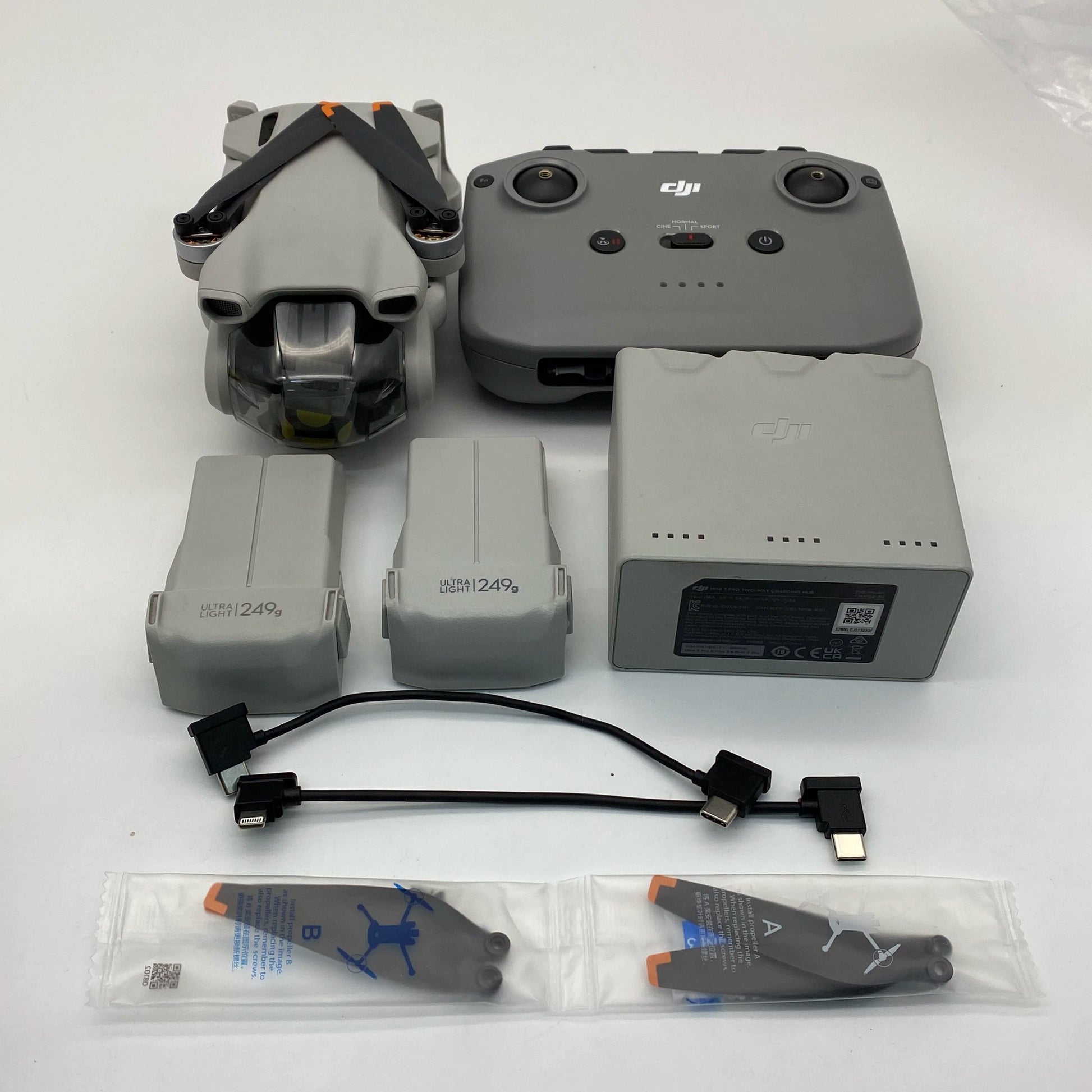 DJI Mini 3 Standard Remote Dual Battery - Excellent (95% New)
