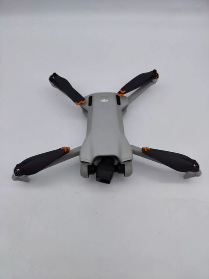 DJI Mini3 with Screen Fly More Combo