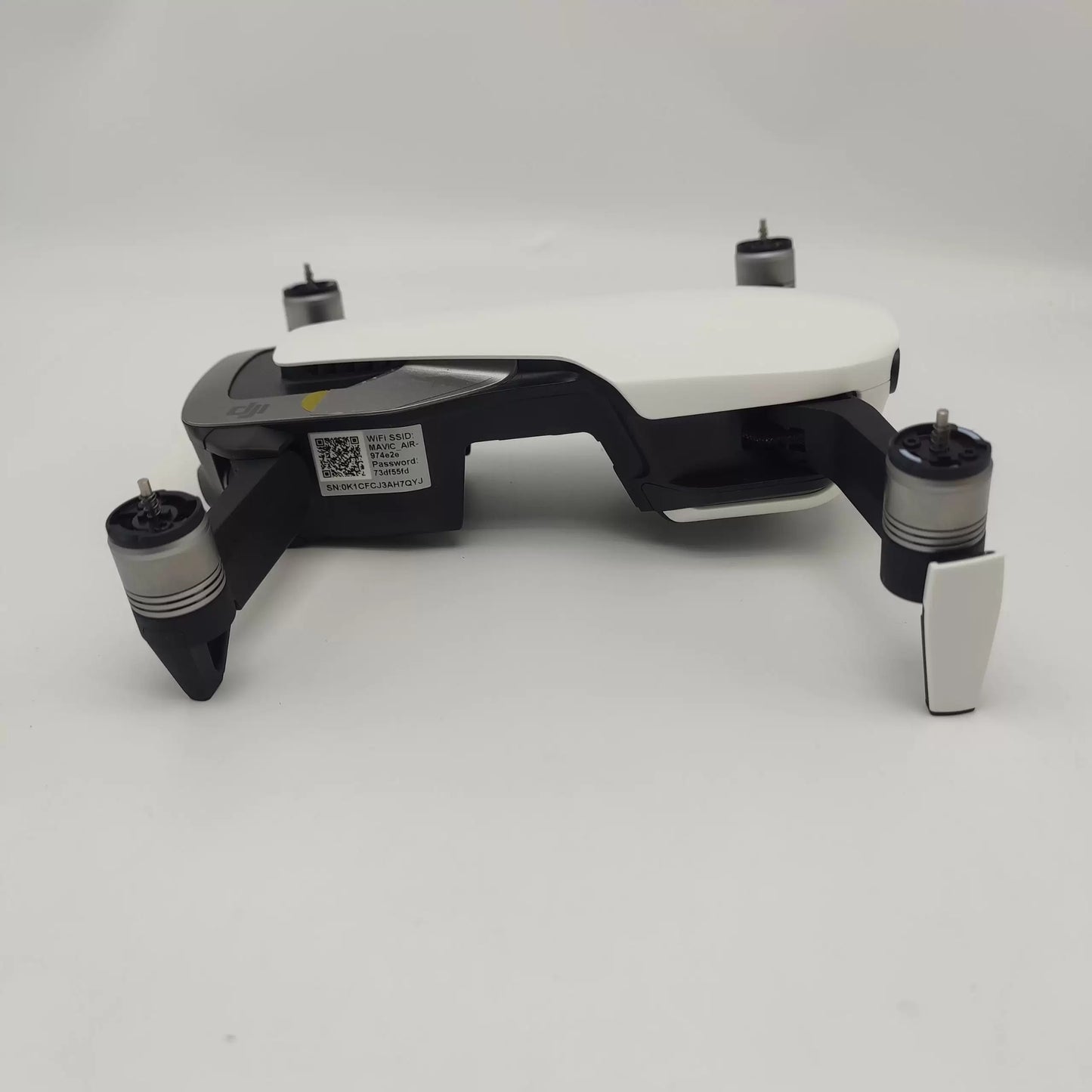 99% New (Mint) DJI AIR Standard Combo