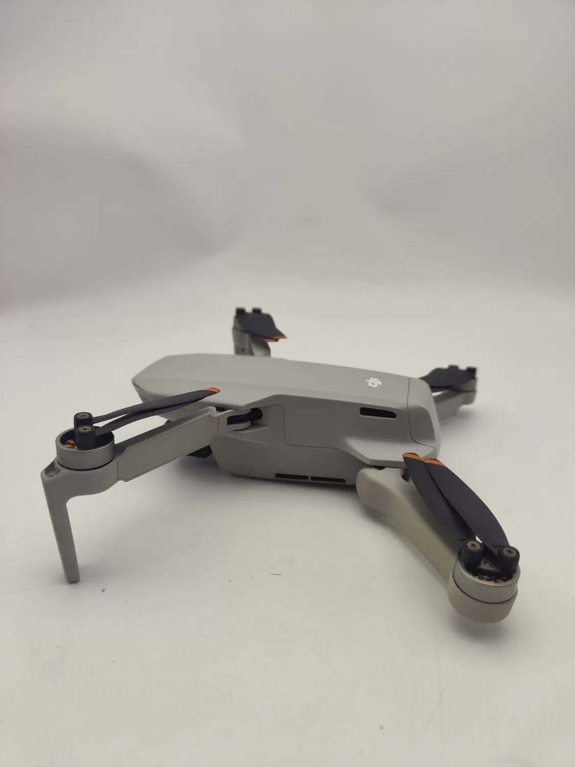 95% New (Like New) DJI mini2 Standard Combo Dual Battery with DJI Care Refresh