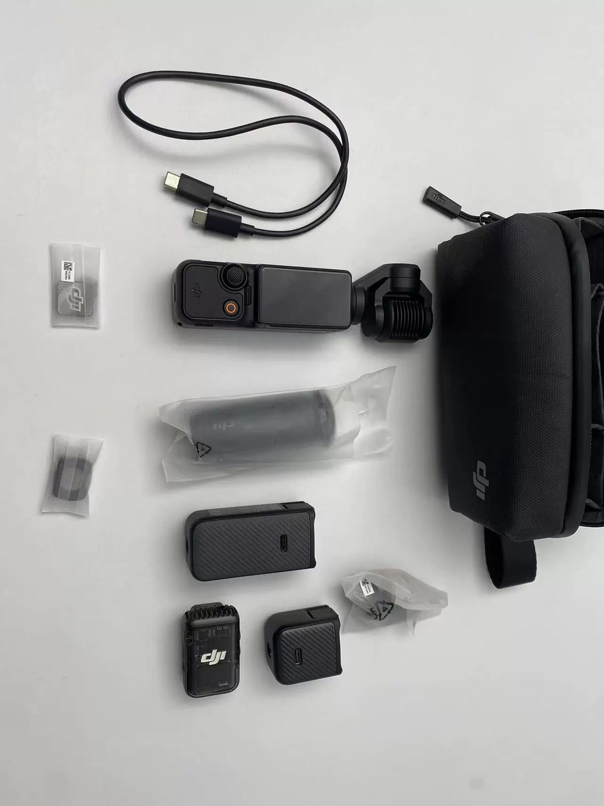 99% New (Mint) DJI Osmo Pocket 3 – photo 1