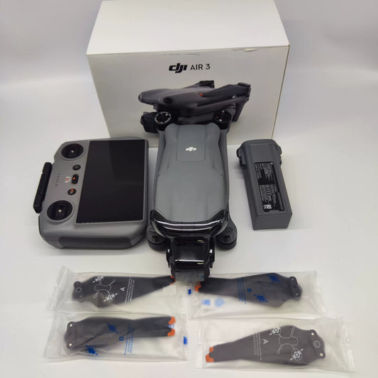 99% New (Mint) DJI Air 3 with Screen Standard Combo with DJI Care Refresh Body Not Activated