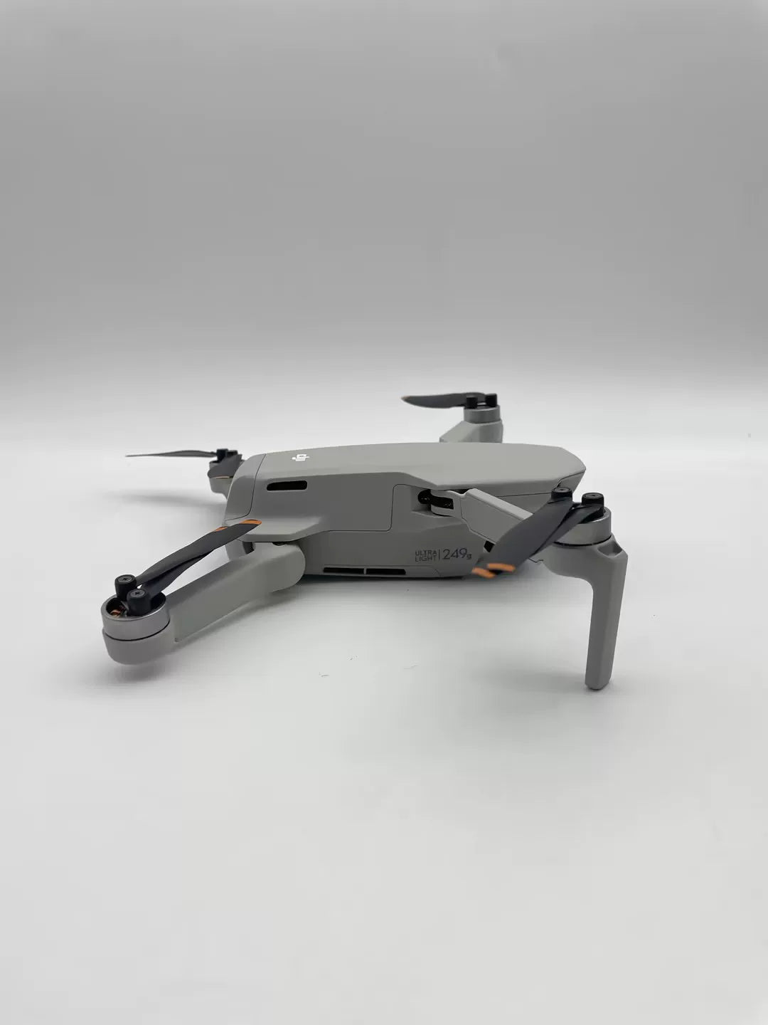 95% New (Like New) DJI Mavic Mini 2 Fly More Combo