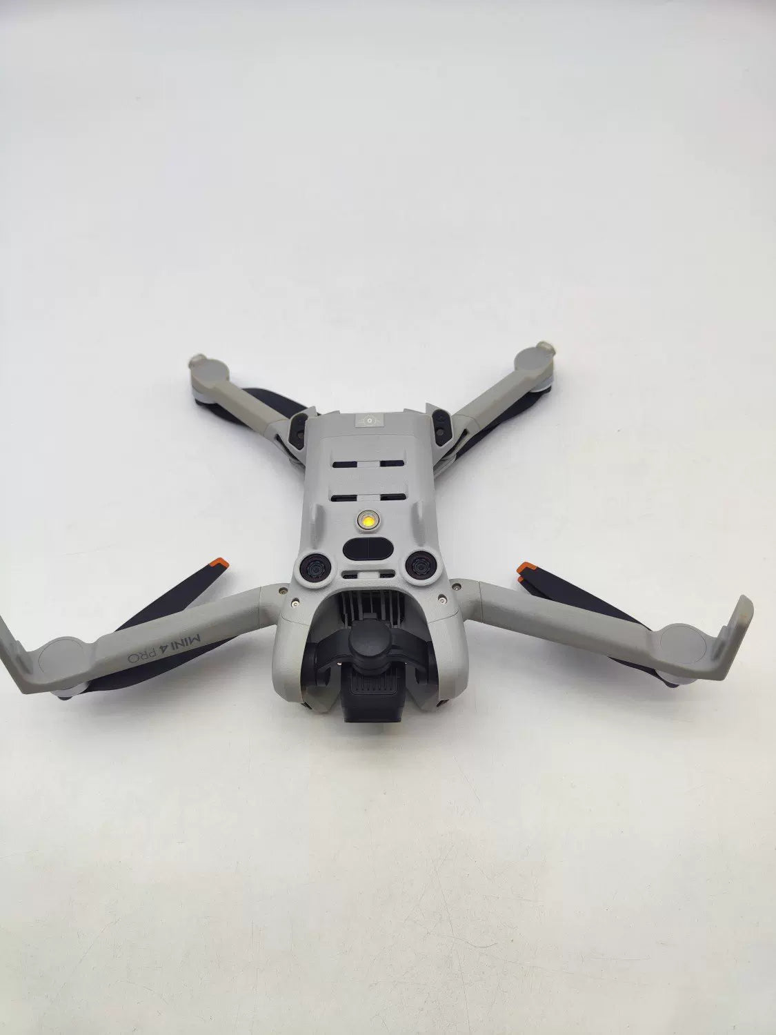 95% New (Like New) DJI mini4pro with Screen, Extended Battery Fly More Combo with 2-Year DJI Care Refresh