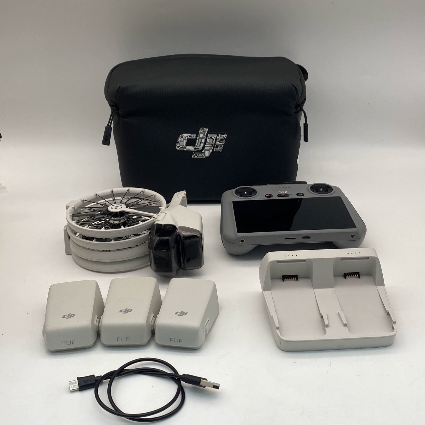 DJI Flip Fly More Combo with Screen Remote Controller - Excellent (95% New)