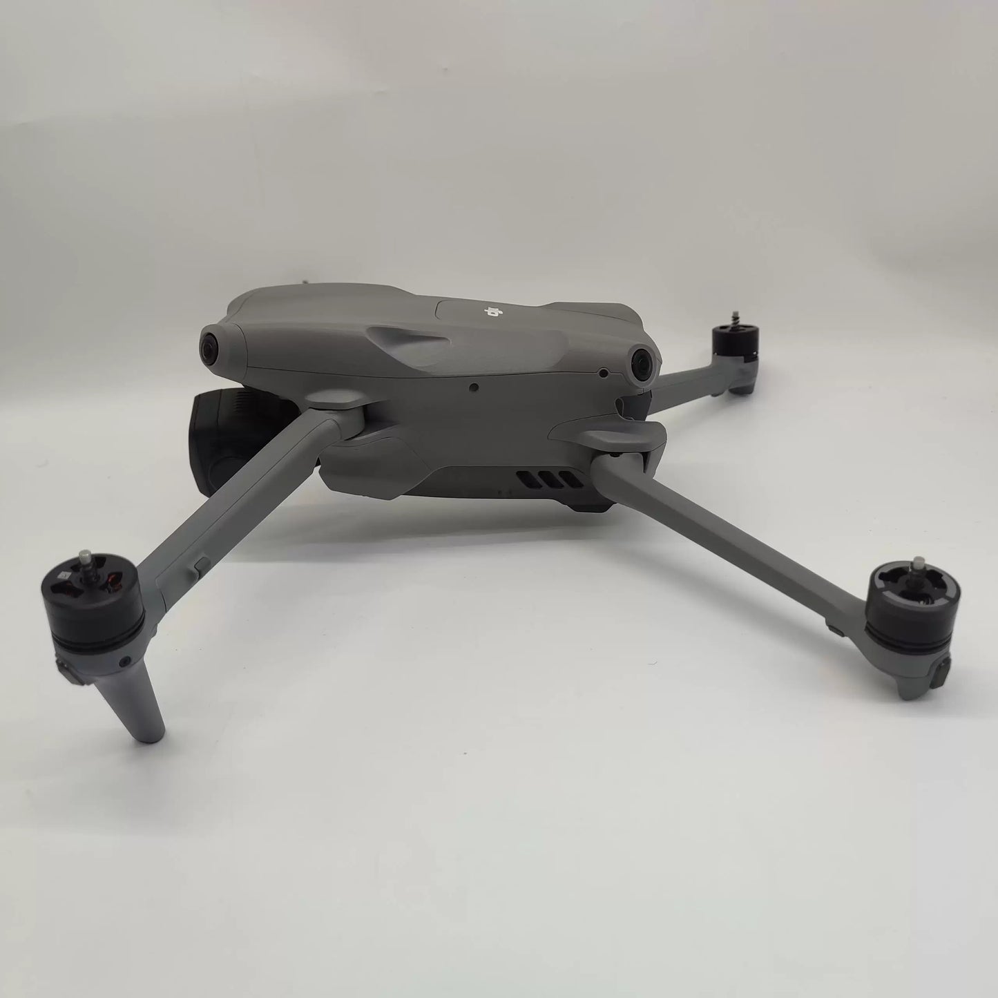 95% New (Like New) DJI Air 3 Fly More Combo