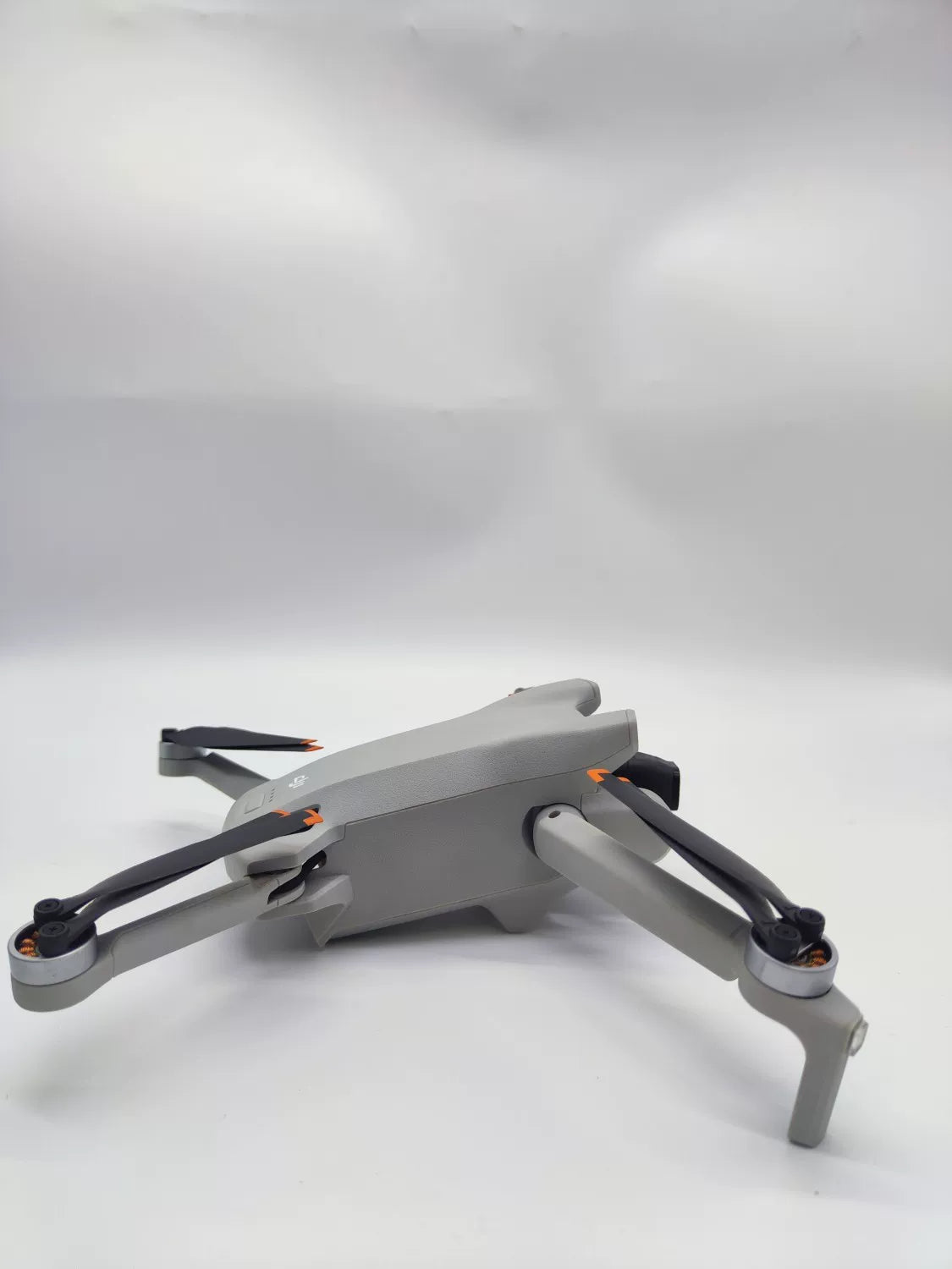 95% New (Like New) DJI mini3 Fly More Combo