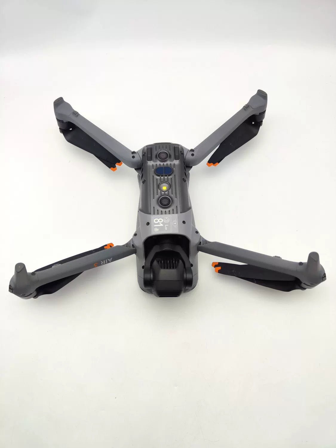 99% New (Mint) DJI air3 Fly More Combo with DJI Care Refresh