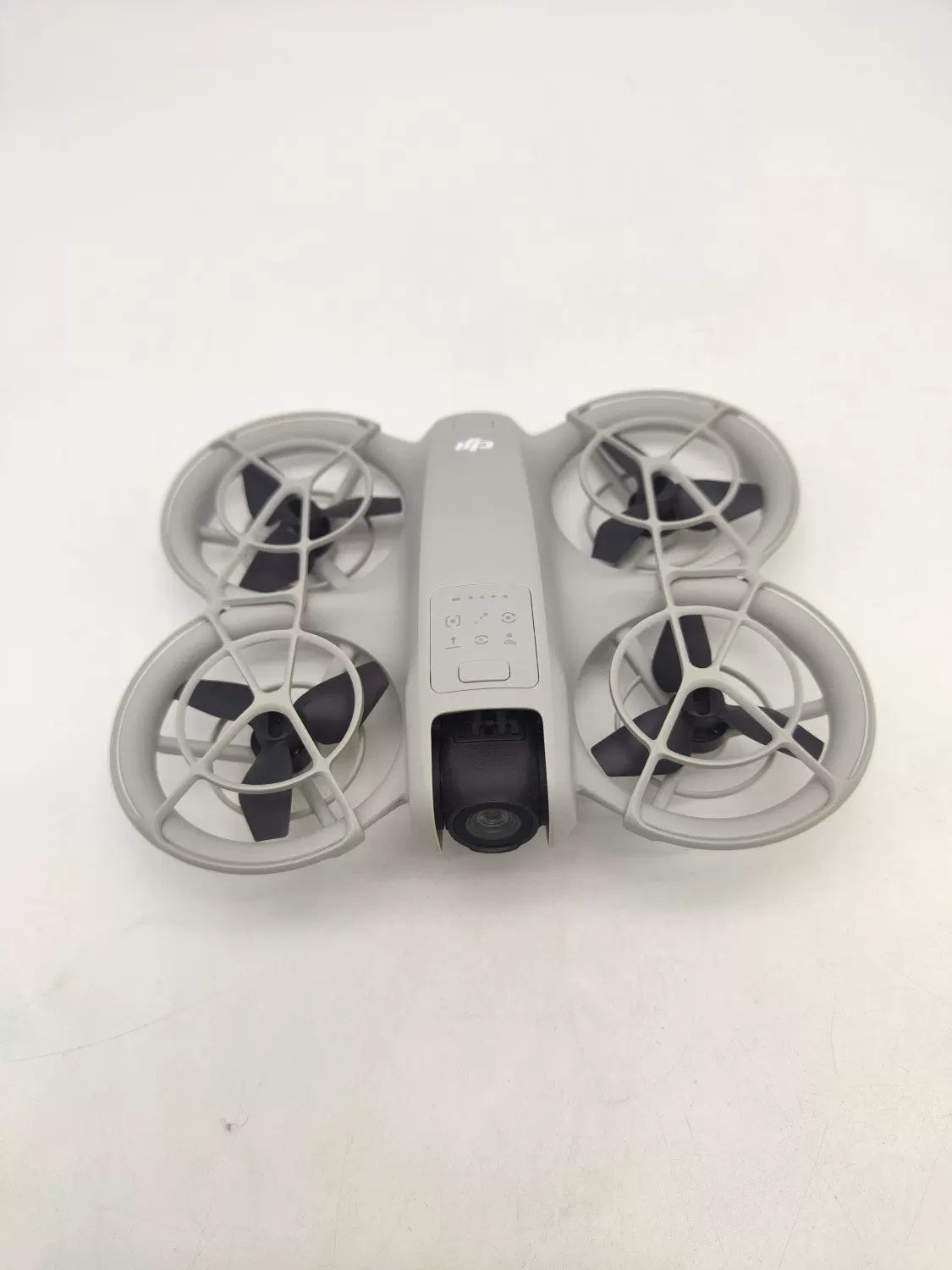 99% New (Mint) DJI neo Fly More Combo with DJI Care Refresh