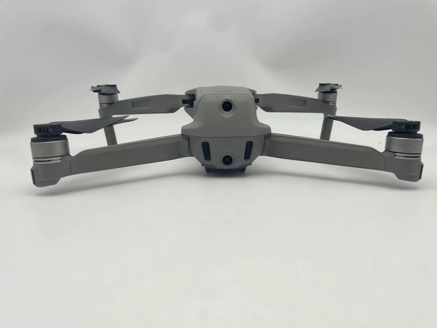 95% New (Like New) DJI Air 2 Fly More Combo