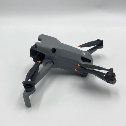 DJI Mini 5 Pro Fly More Combo (DJI RC-N3) - Like New (99%)