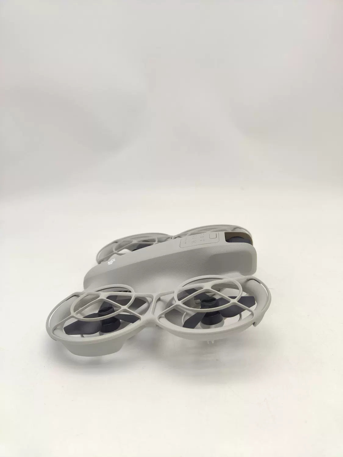 99% New (Mint) DJI neo Fly More Combo with DJI Care Refresh
