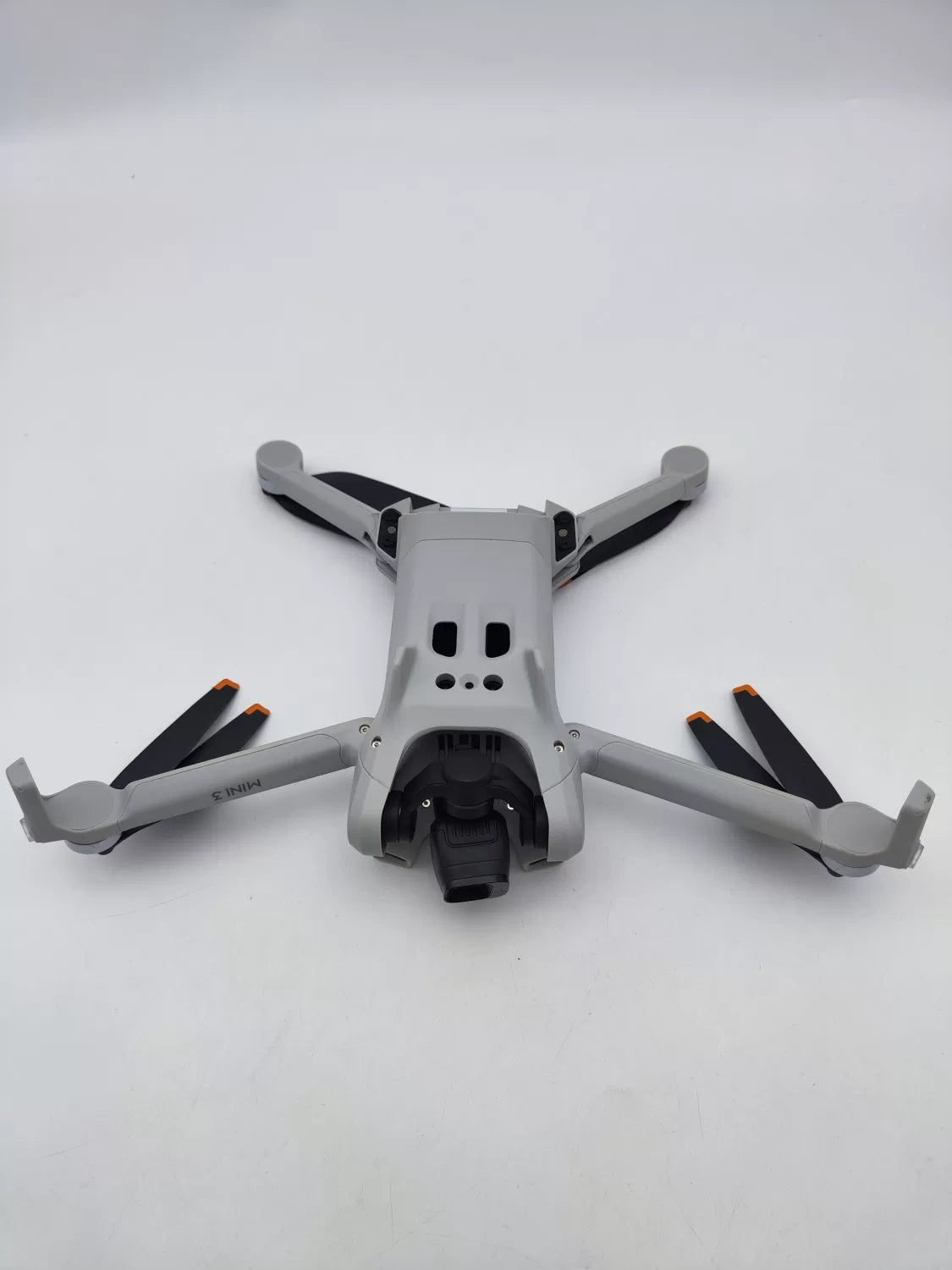 99% New (Mint) DJI mini3 with Screen, Extended Battery Fly More Combo with DJI Care Refresh