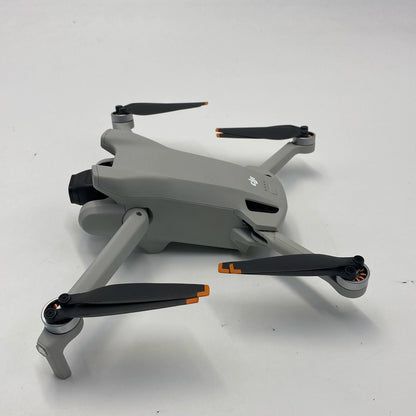 DJI Mini 3 with Screen Remote Controller - Excellent (95% New)