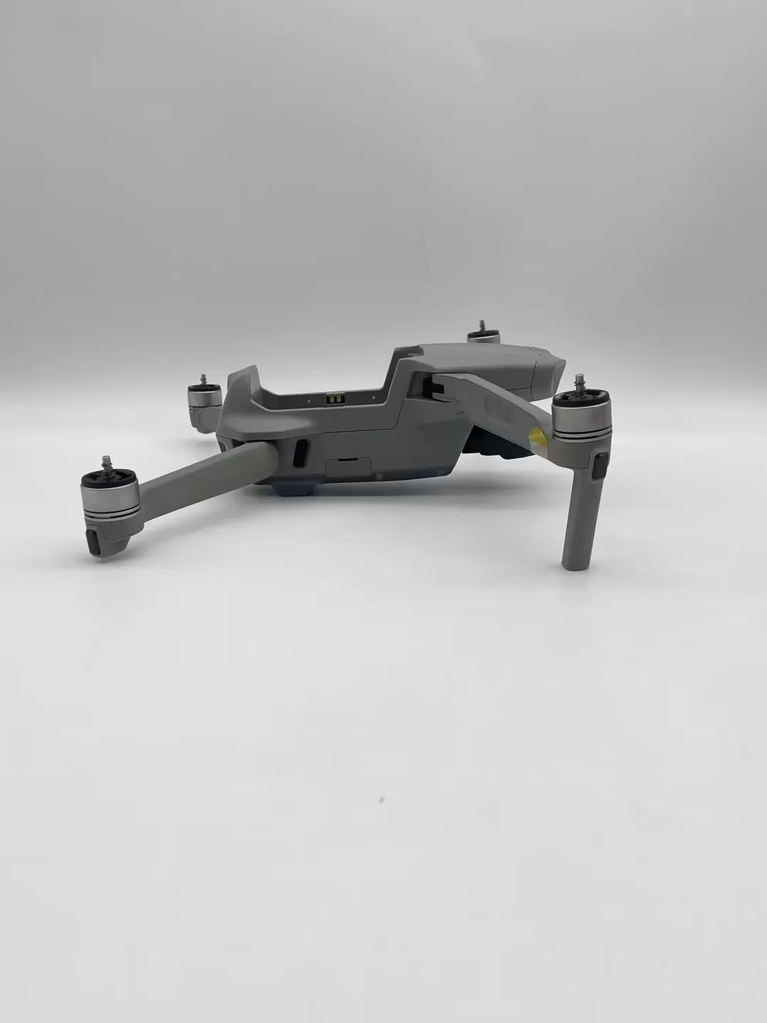 95% New (Like New) DJI Mavic Air 2 Fly More Combo