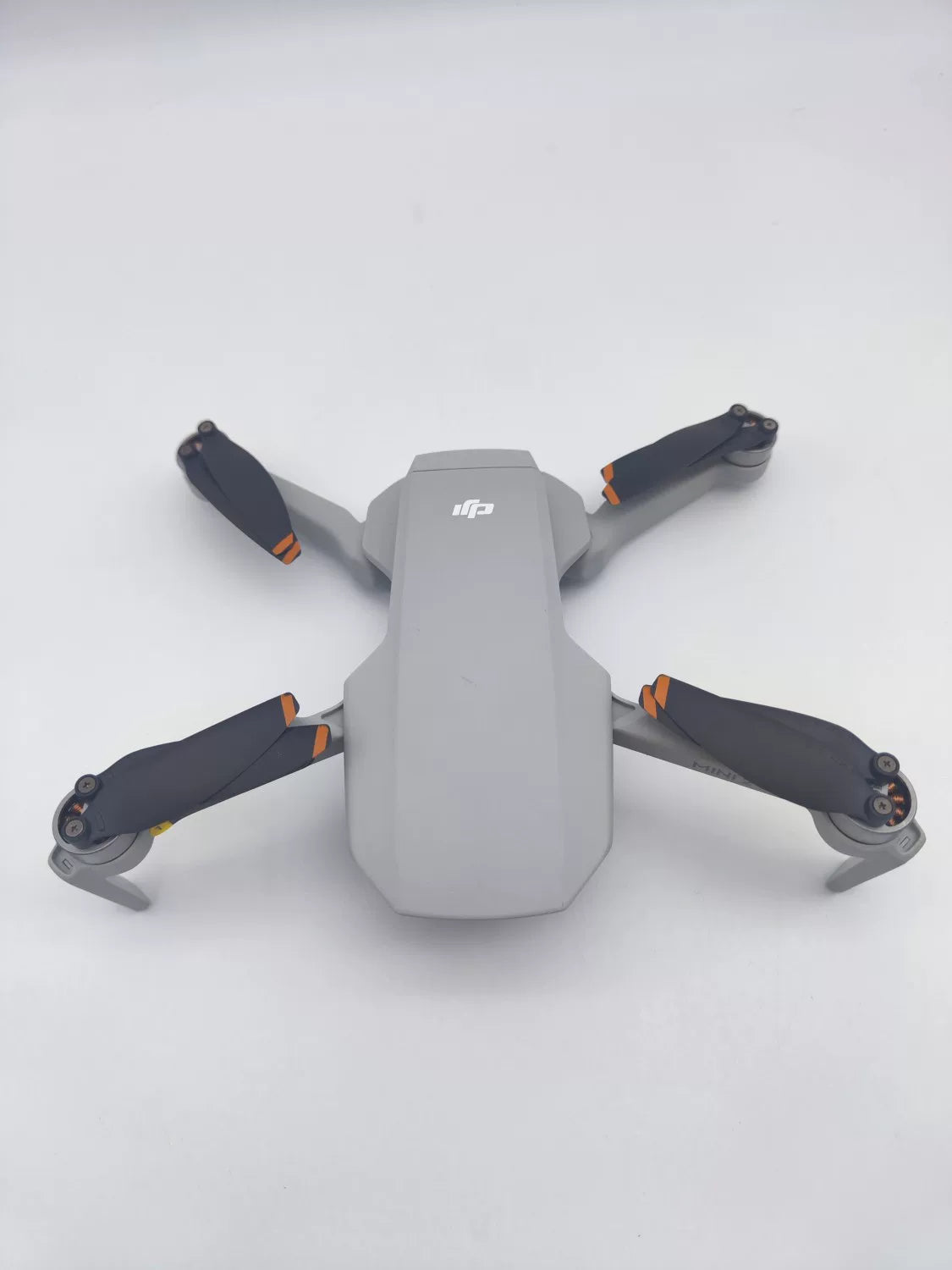 99% New (Mint) DJI mini2 Fly More Combo