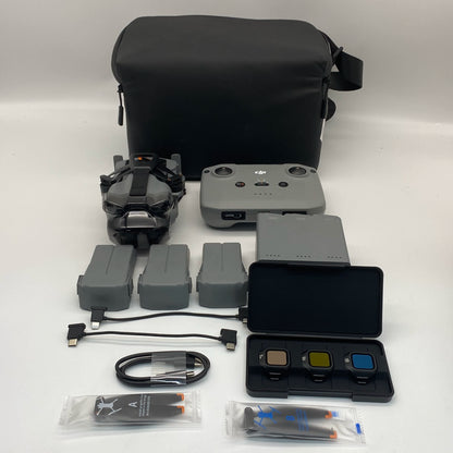 DJI Mini 5 Pro Fly More Combo (DJI RC-N3) - Like New (99%)