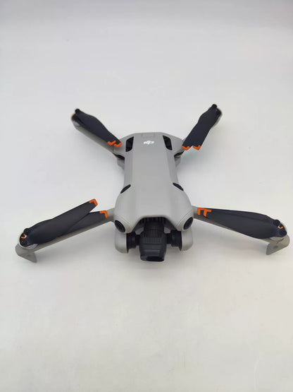 95% New (Like New) DJI mini4pro Fly More Combo