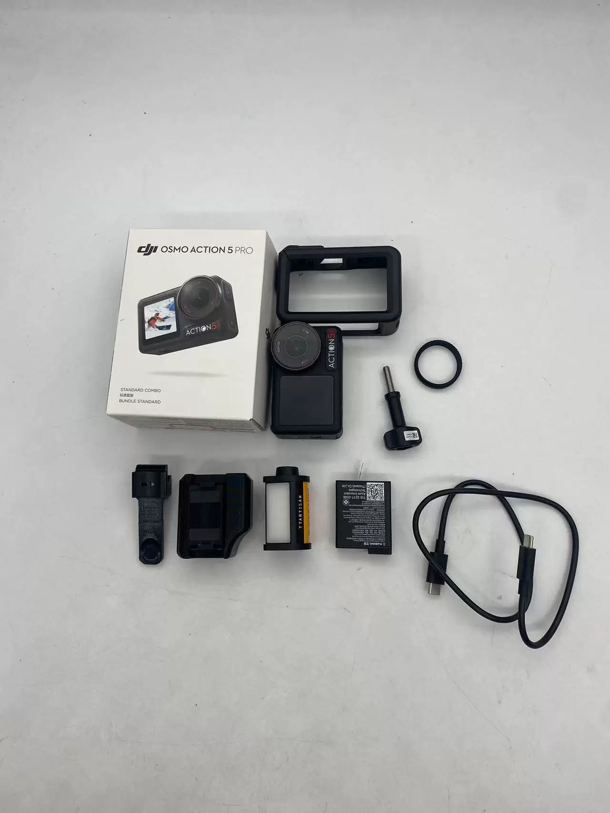 99% New (Mint) DJI Osmo Action 5 Pro – photo 1
