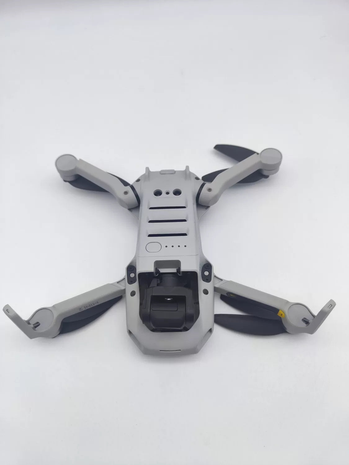 99% New (Mint) DJI mini2 Fly More Combo