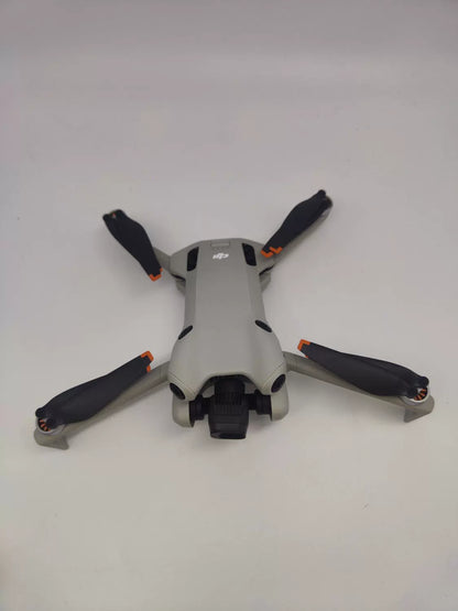 99% New (Mint) DJI Mini4pro Fly More Combo