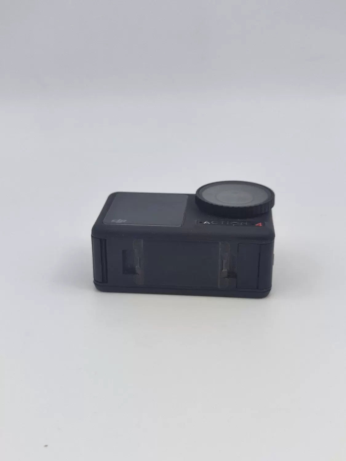 99% New (Mint) DJI action 4 Standard Combo with DJI Care Refresh