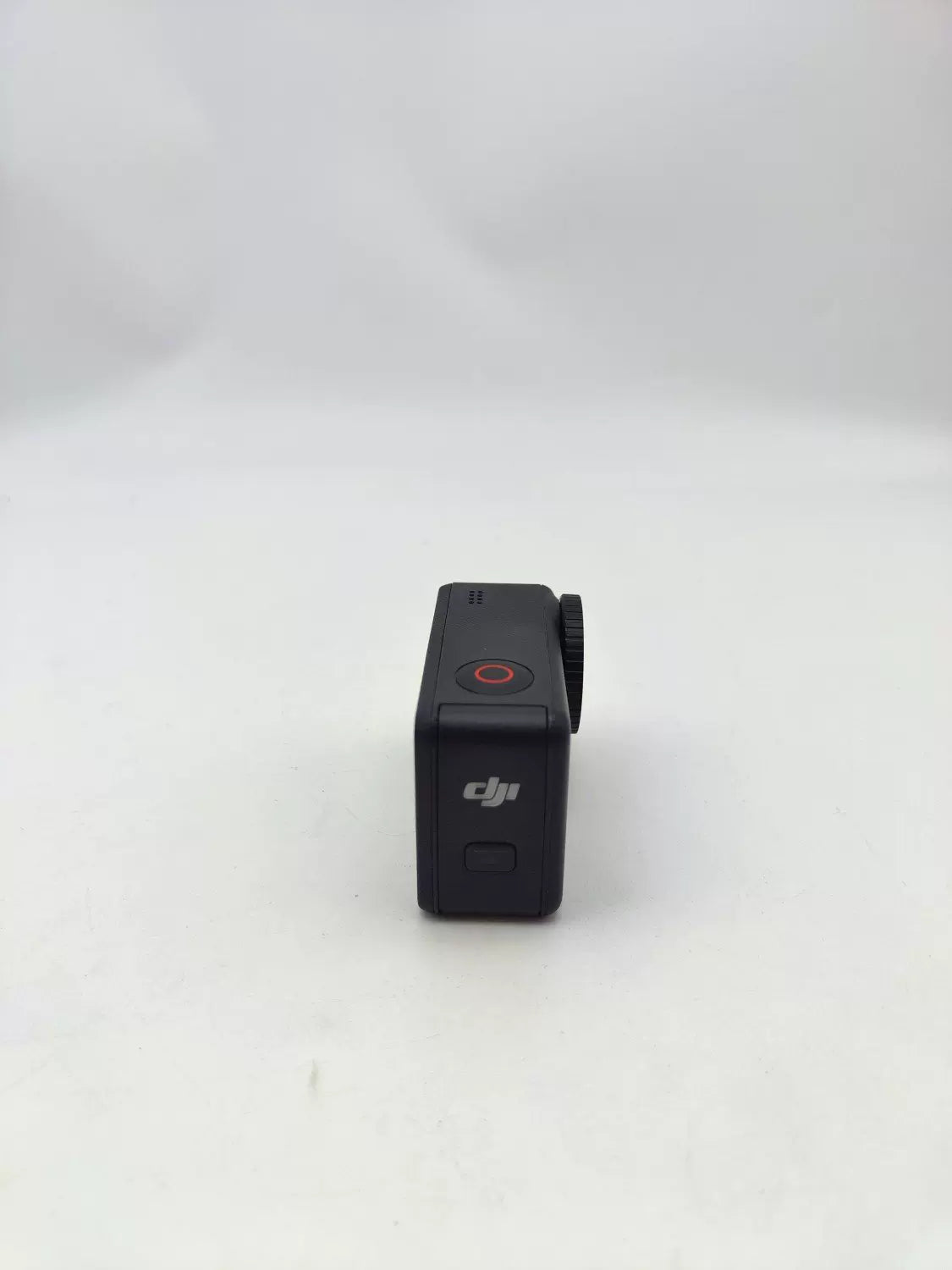99% New (Mint) DJI action4 All-in-1 Combo
