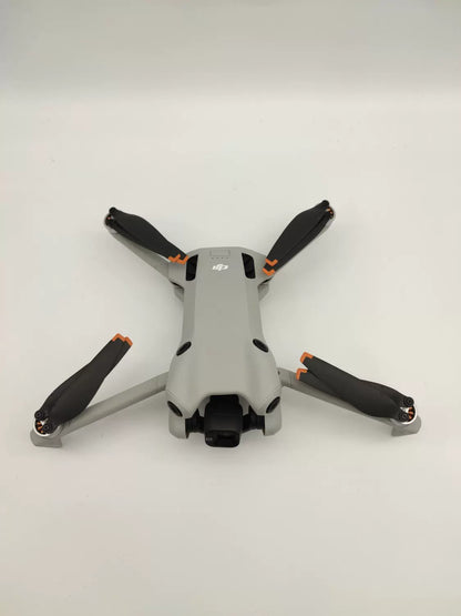 99% New (Mint) DJI Mini 4 Pro with Screen, Extended Battery Fly More Combo