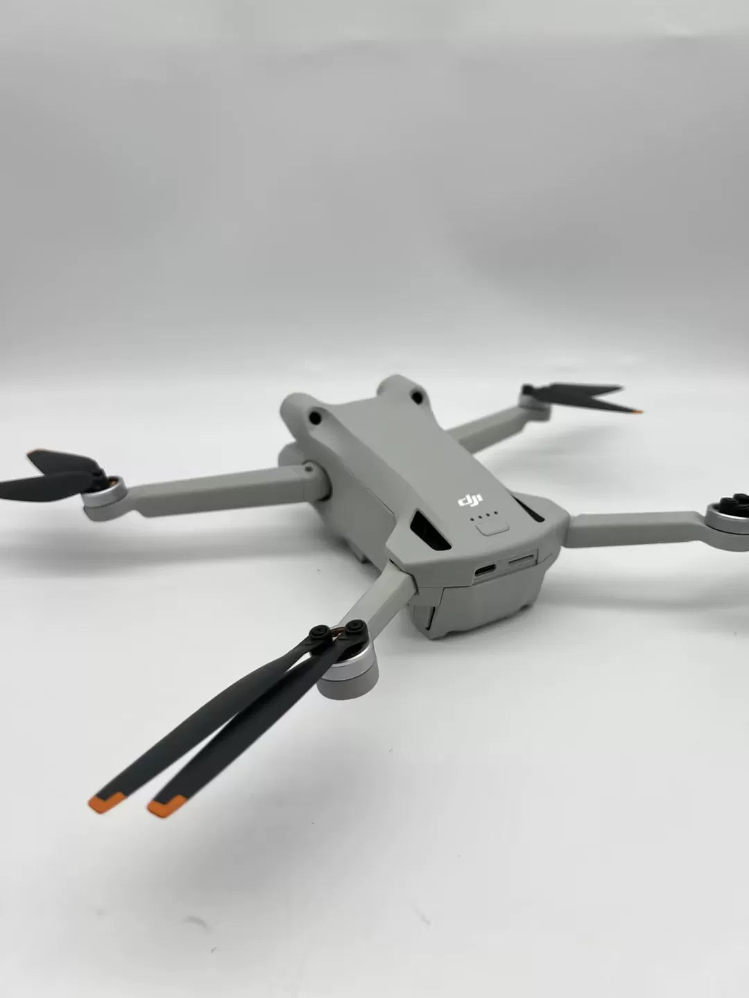 99% New (Mint) DJI Mavic Mini 3pro Fly More Combo