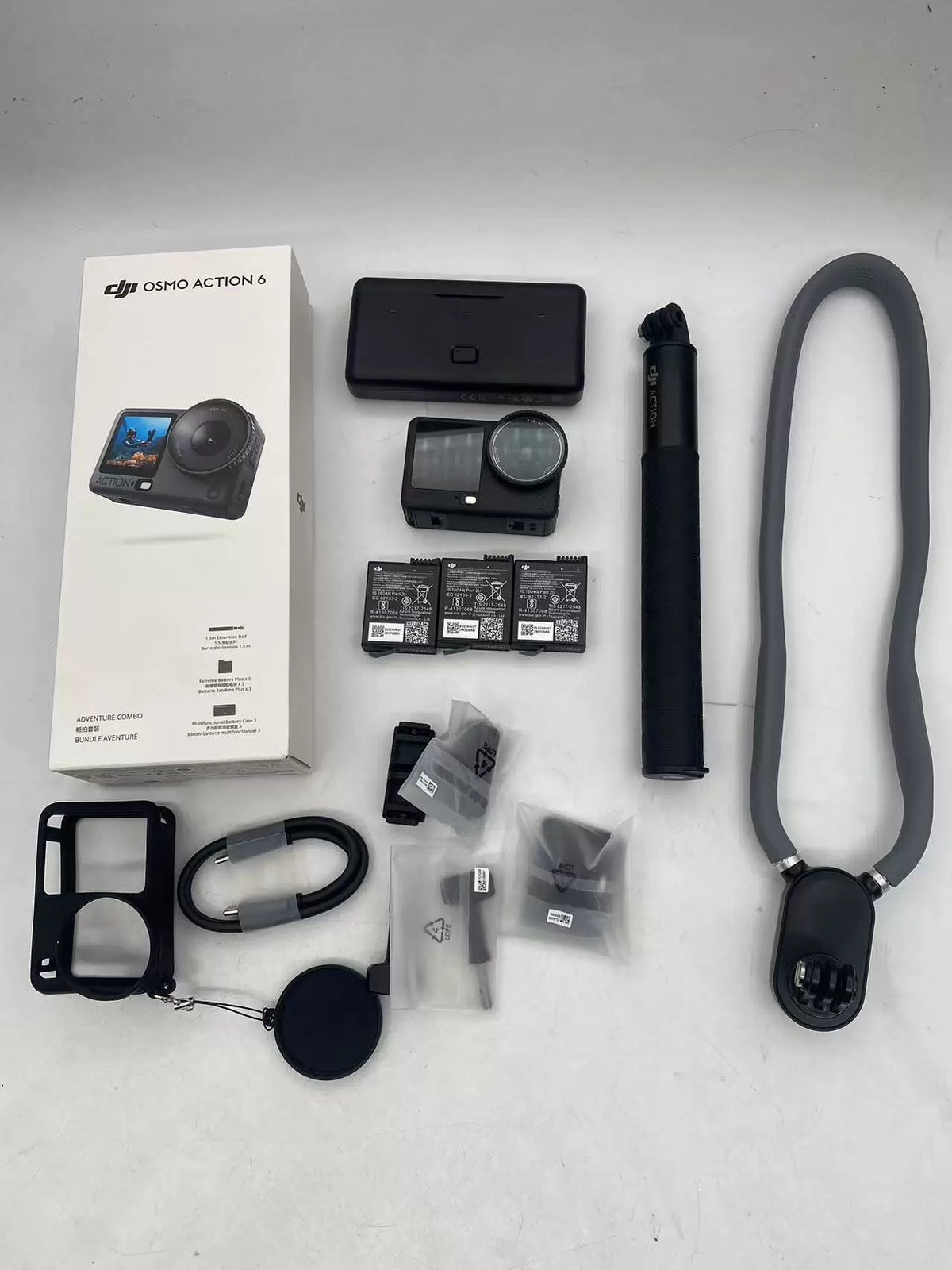 99% New (Mint) DJI Osmo Action 6 Adventure Combo – photo 1