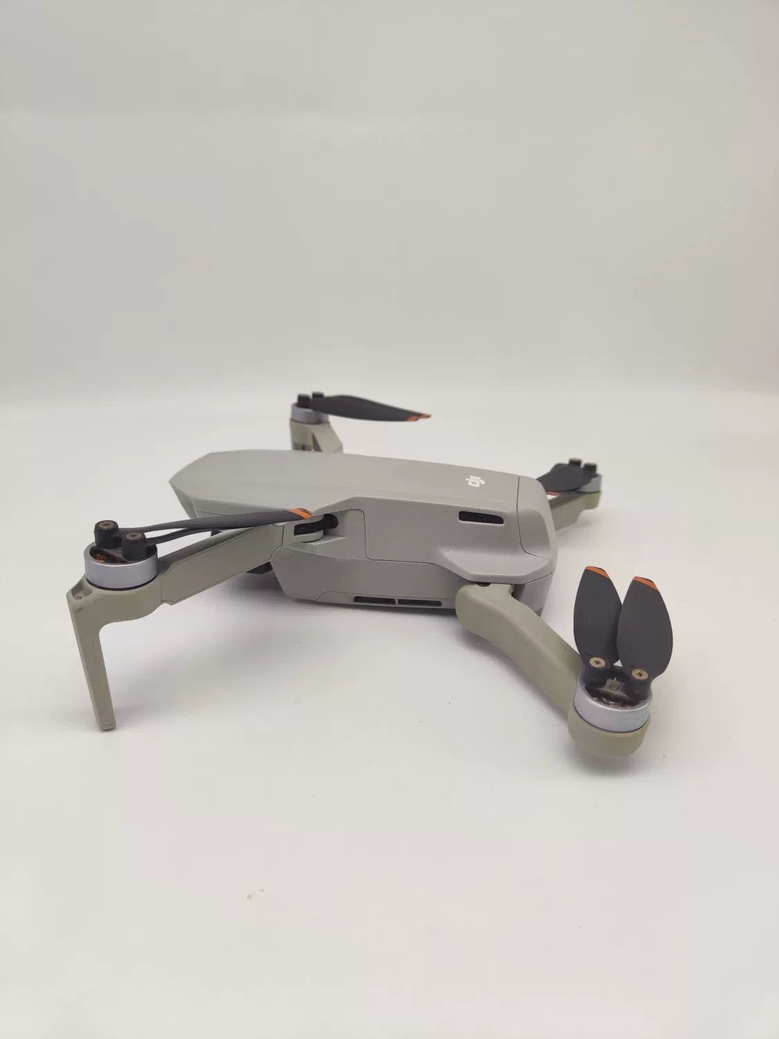 95% New (Like New) DJI mini2 Fly More Combo