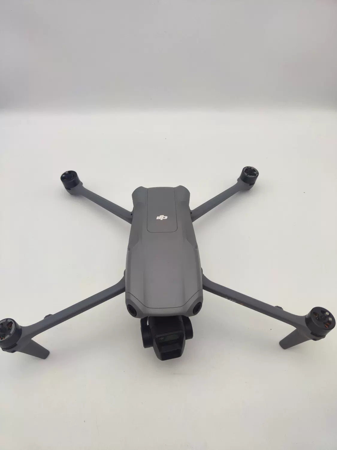 99% New (Mint) DJI air3 with Screen Fly More Combo with 2-Year DJI Care Refresh