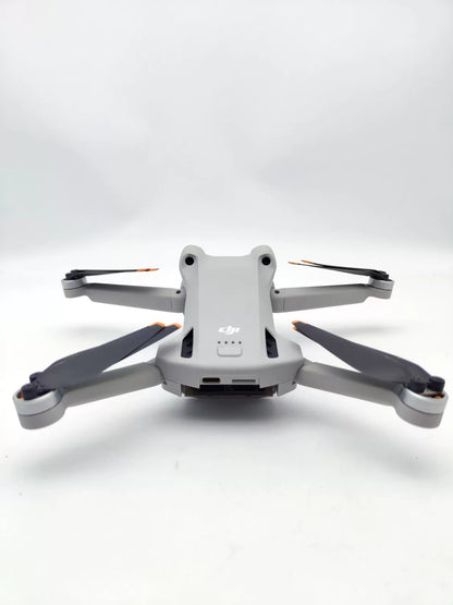 99% New (Mint) DJI mini3pro with Screen Fly More Combo