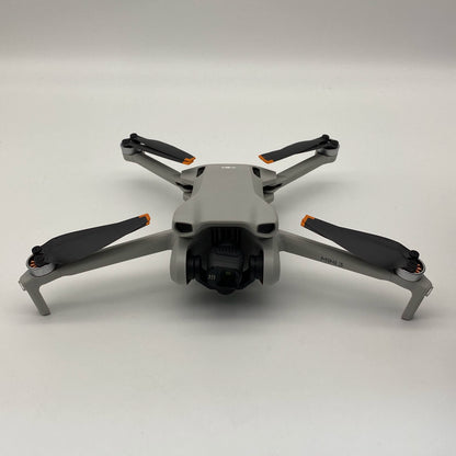 DJI Mini 3 with Screen Remote Fly More Combo - Excellent (95% New)