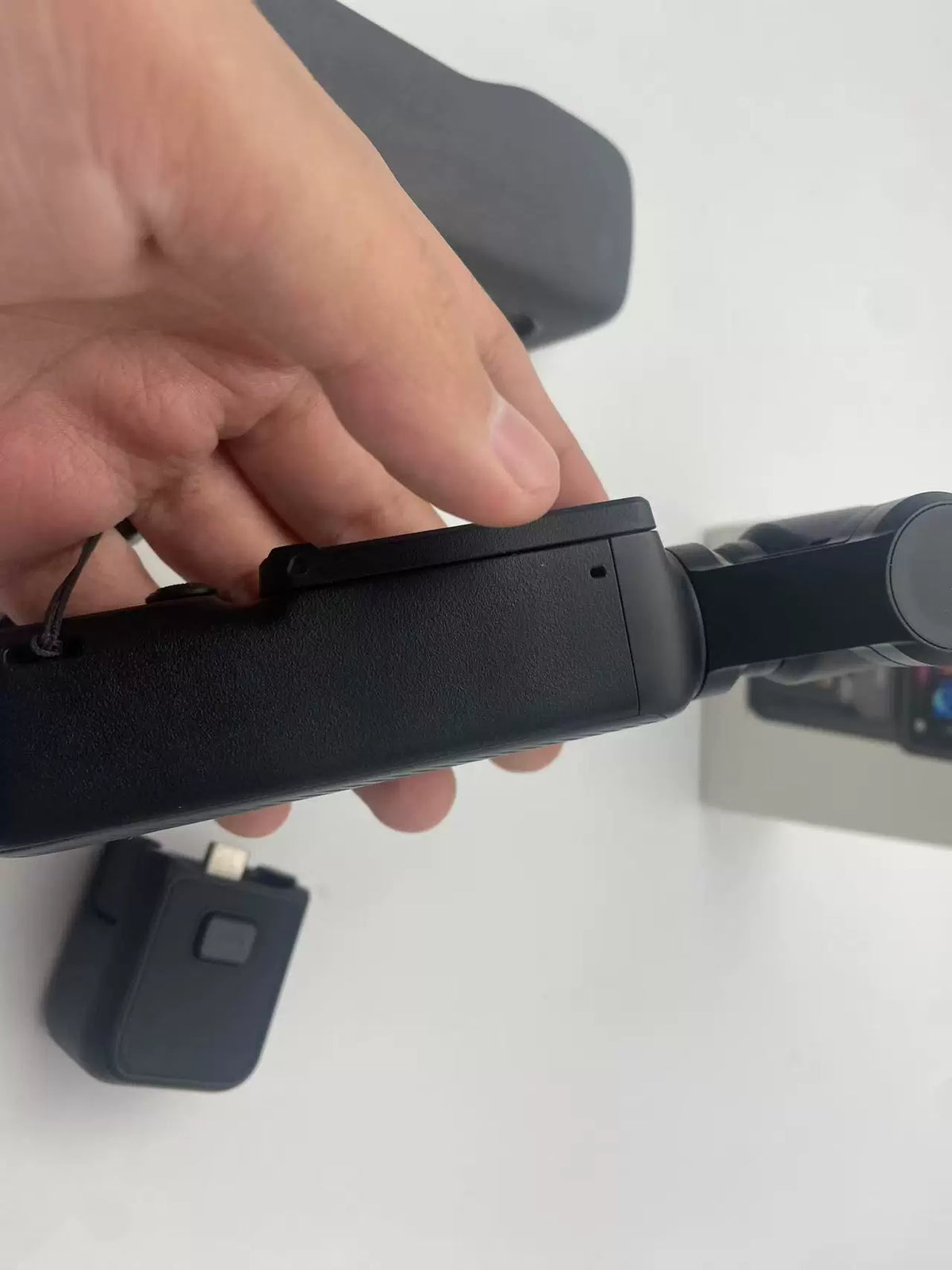 99% New (Mint) DJI Osmo Pocket 3 – photo 3